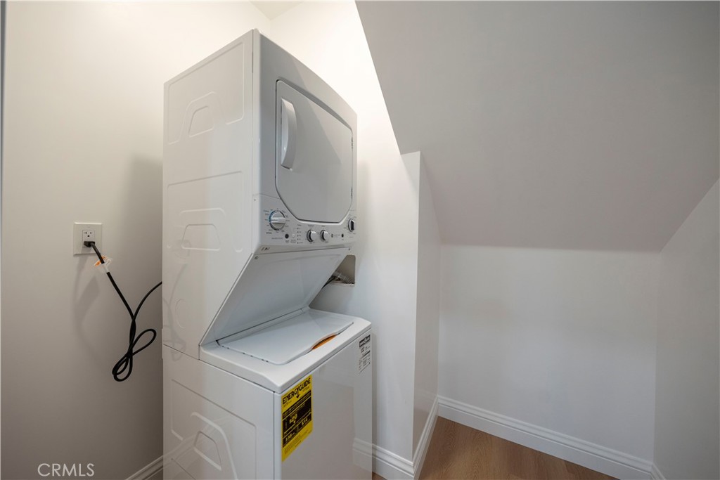 1820 2nd Street Long Beach, CA 90802 - Photo 12 of 16 a utility room with dryer and washer