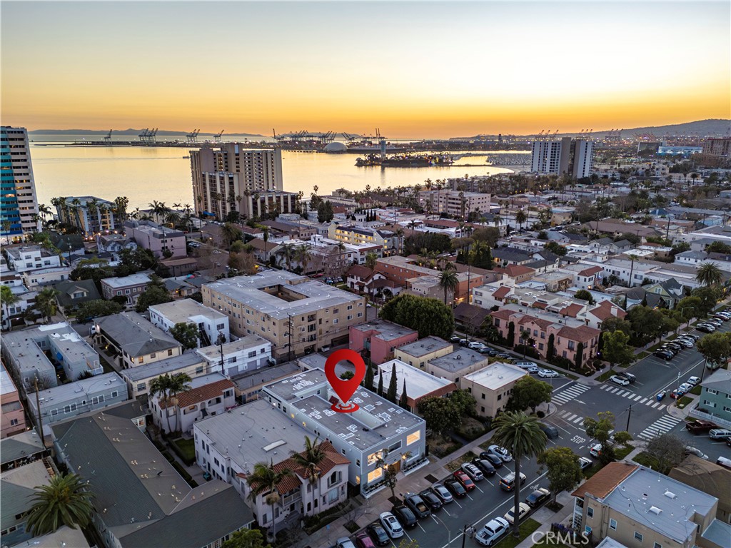 1820 2nd Street Long Beach, CA 90802 - Photo 3 of 16 a view of a city