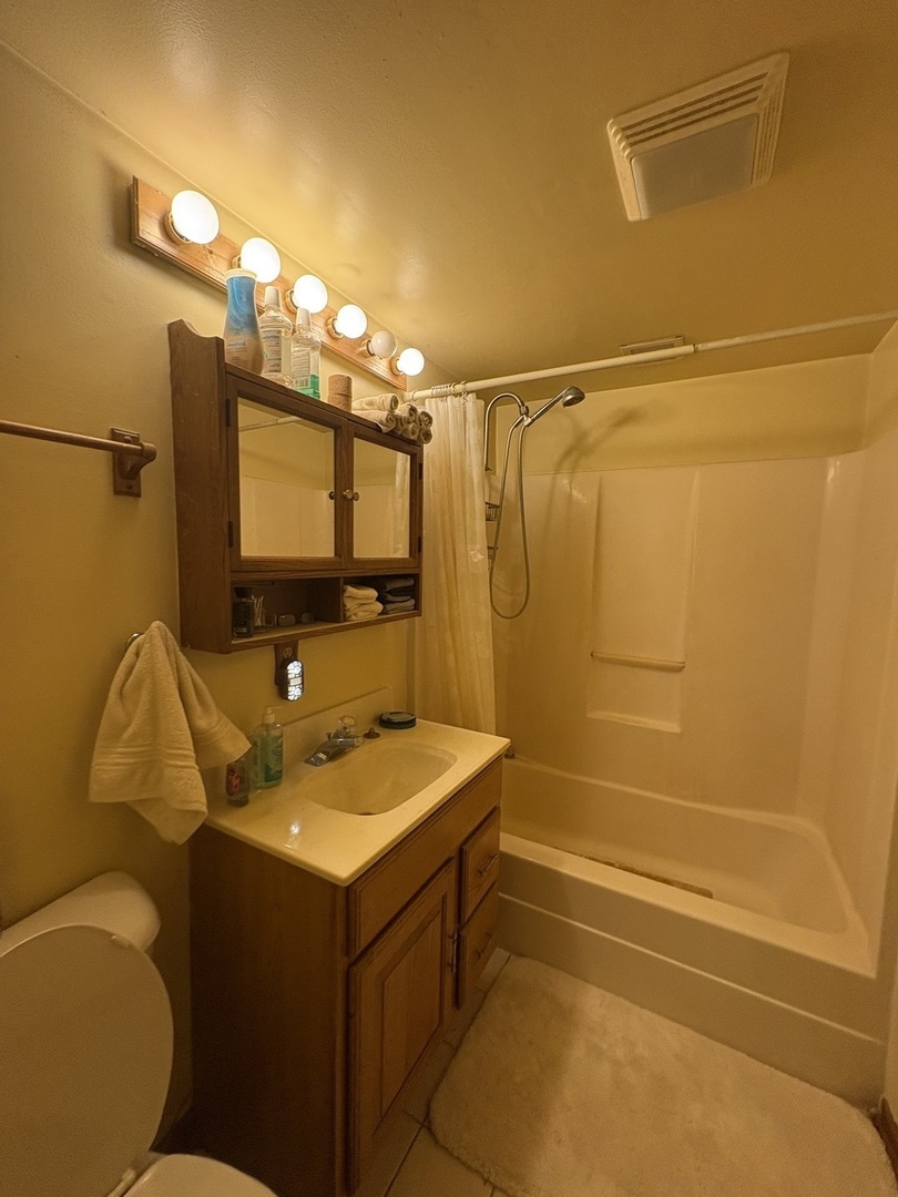 843 West Windsor Avenue Crete, IL 60417 - Photo 7 of 10