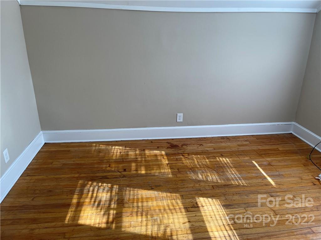 607 Salisbury Road Statesville, NC 28677 - Photo 6 of 20 a view of an empty room