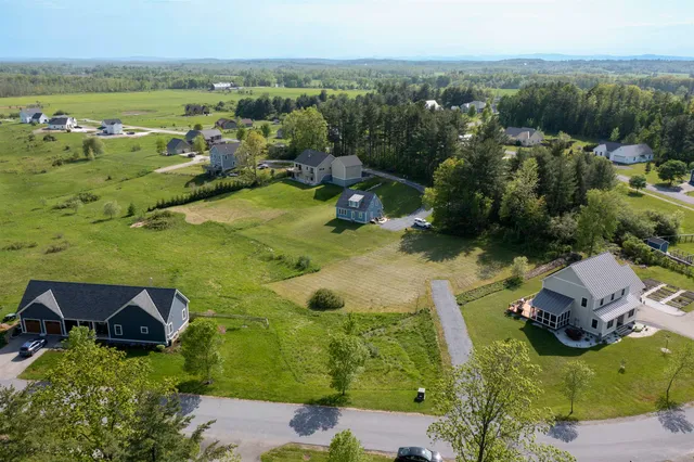 $199,000 | 376 South Ridge Drive, Unit 31, Middlebury, VT 05753