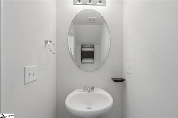 $270,050 | 216 Wayfair Lane, Wellford, SC 29385