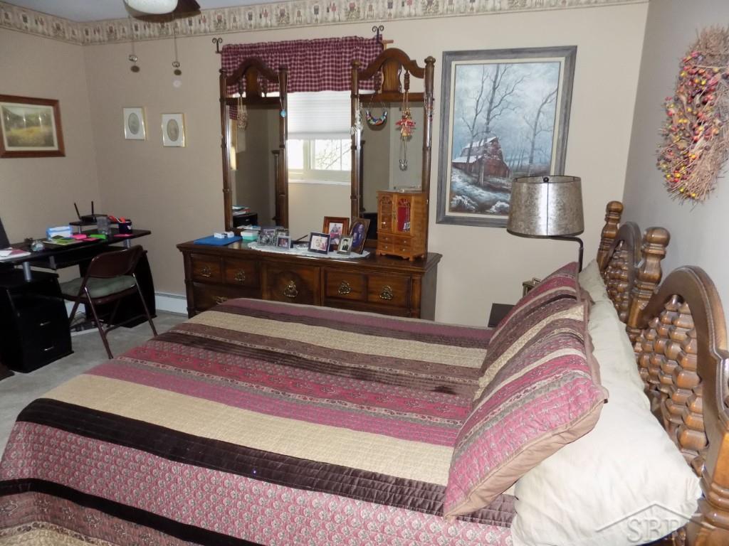 1761 East Munger Road Reese, MI 48757 - Photo 8 of 13 50011760-7.JPG