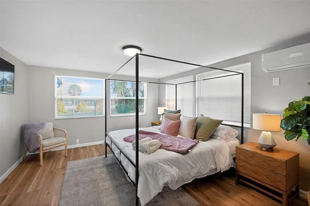 $2,500 | 63 Lake Hunter Drive, Lakeland, FL 33803