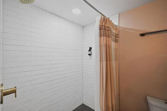 $2,500 | 63 Lake Hunter Drive, Lakeland, FL 33803