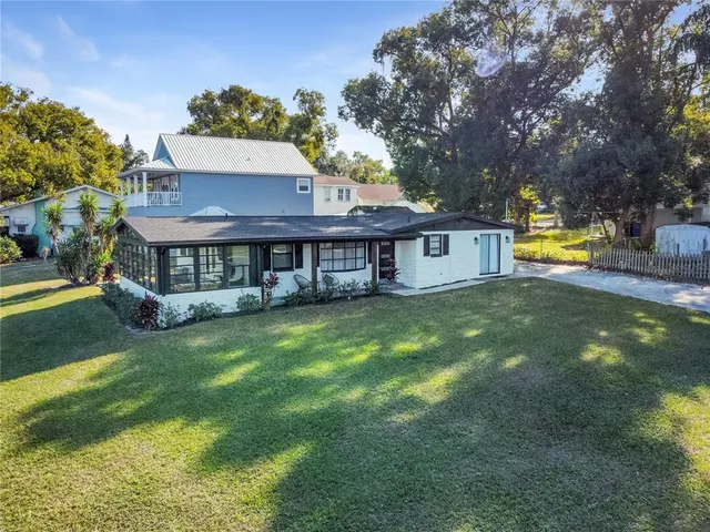 $2,500 | 63 Lake Hunter Drive, Lakeland, FL 33803