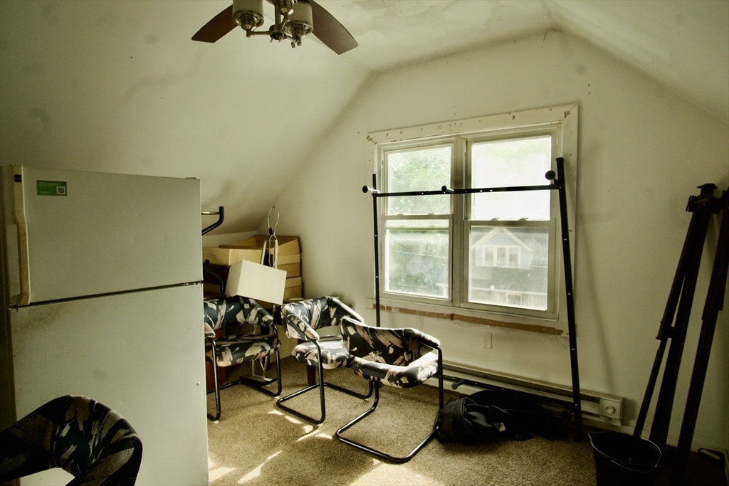 59-61 Carlisle Street Springfield, MA 01109 - Photo 6 of 10