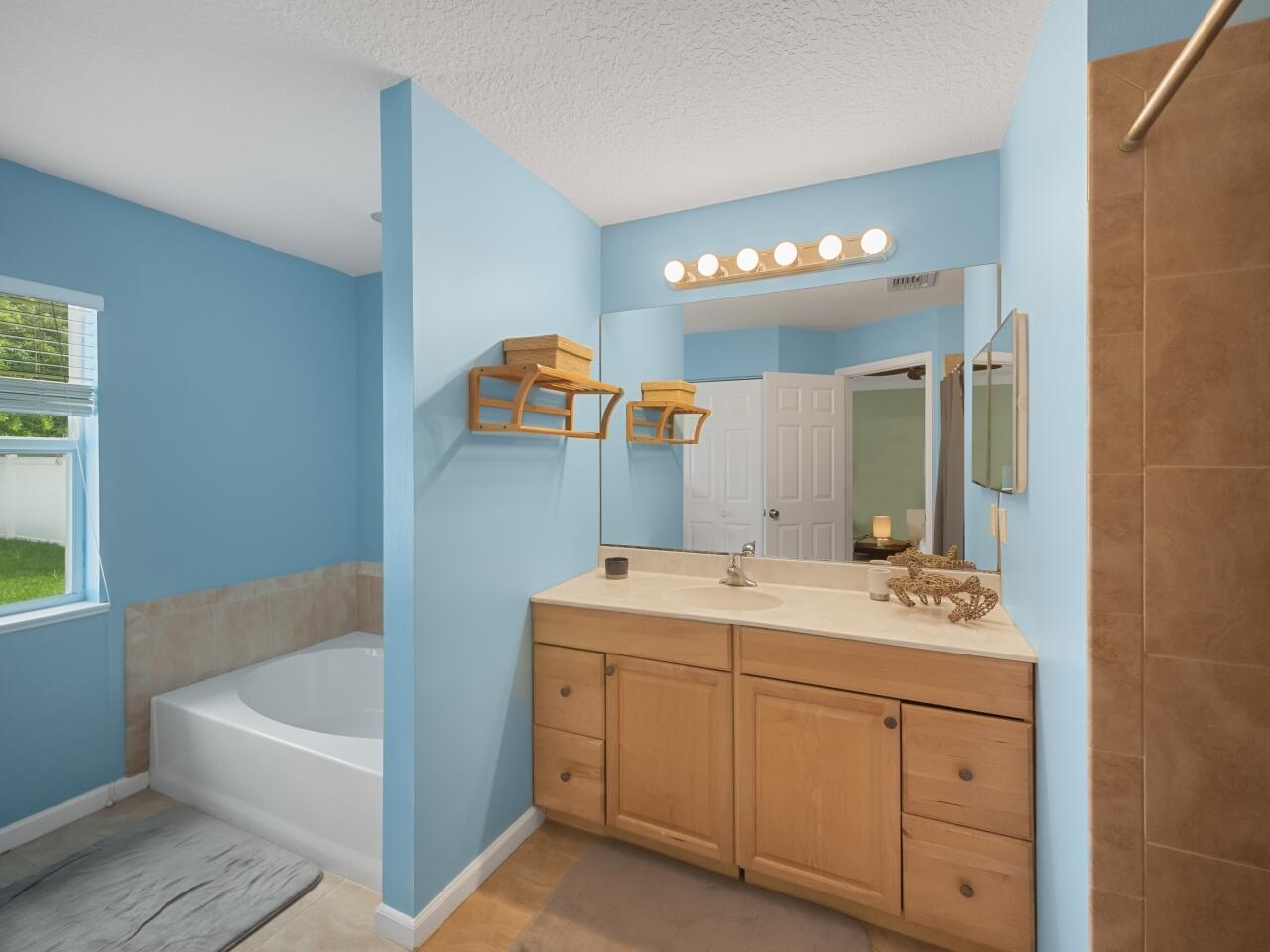 4285 Southwest Jarmer Road Port St. Lucie, FL 34953 - Photo 20 of 31 010