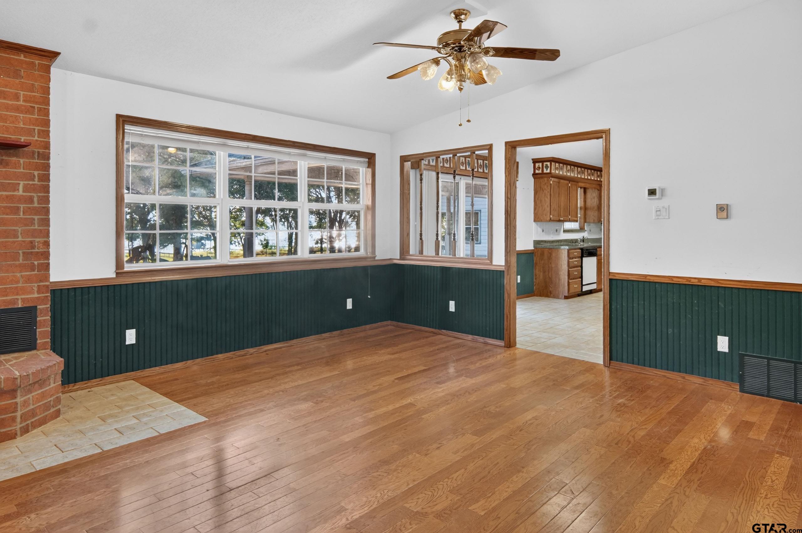 1189 Rscr 3325 Emory, TX 75440 - Photo 13 of 34 Gallery Image 13
