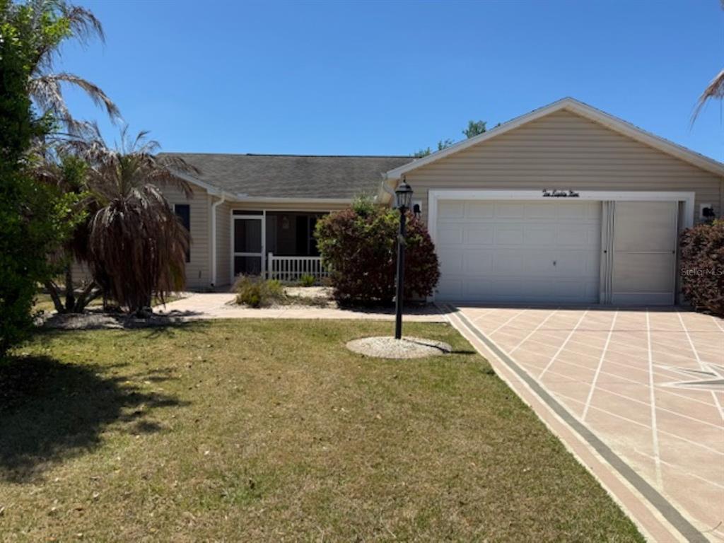 1089 Nash Loop The Villages, FL 32162 - Photo 2 of 17