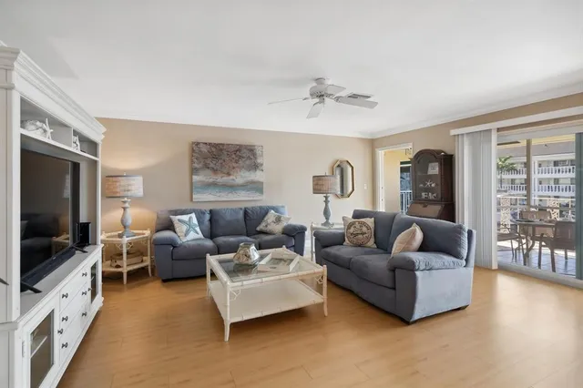 $399,900 | 2864 Northeast 33rd Court, Unit 202, Fort Lauderdale, FL 33306