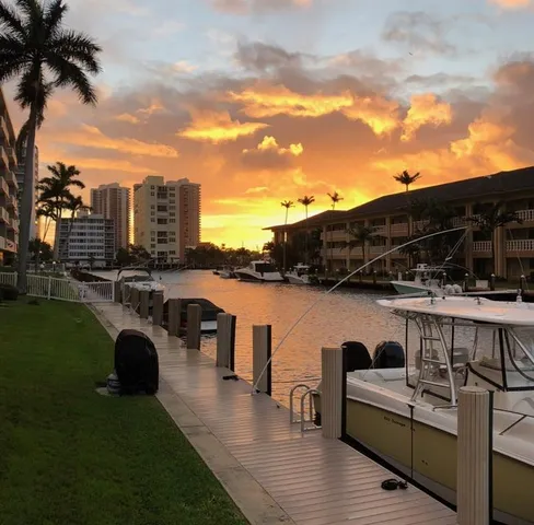 $399,900 | 2864 Northeast 33rd Court, Unit 202, Fort Lauderdale, FL 33306