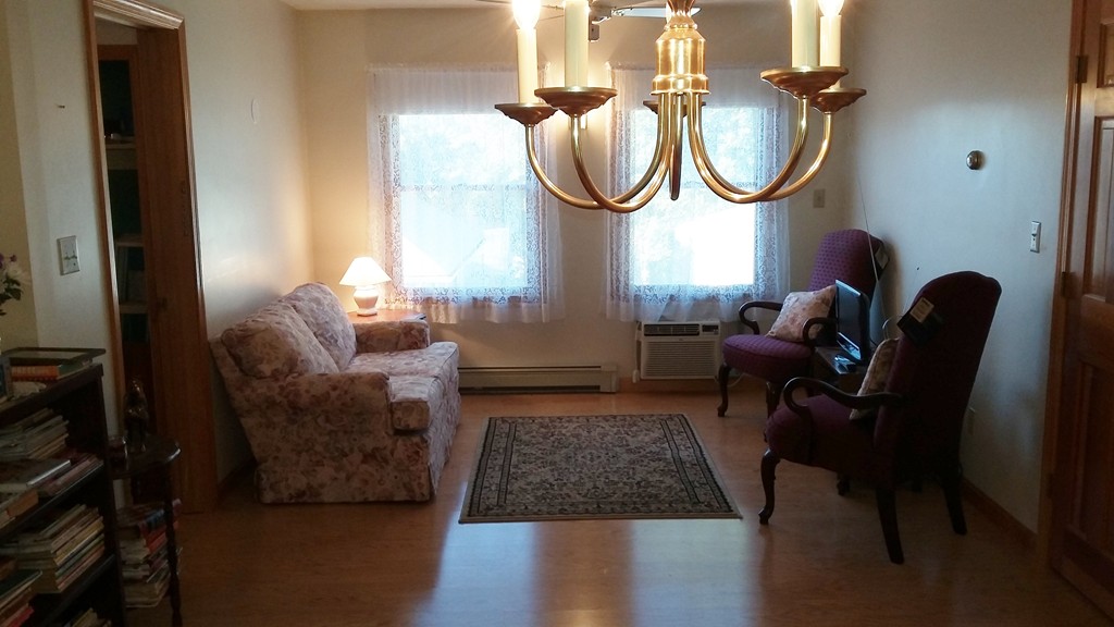38 Hillcrest Road Braintree, MA 02184 - Photo 8 of 10 Gallery Image 8