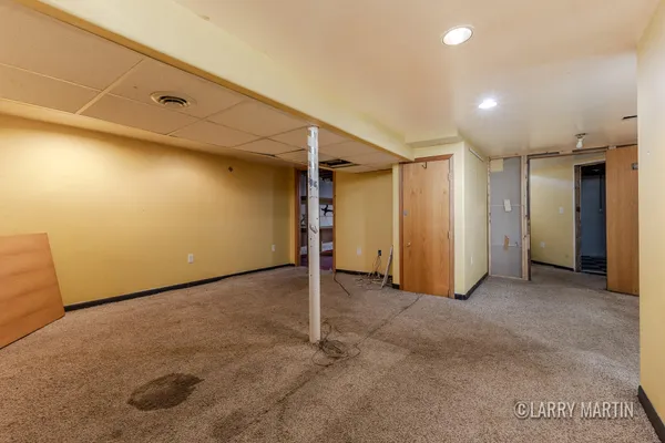 $230,000 | 2530 De Hoop Avenue, Wyoming, MI 49509