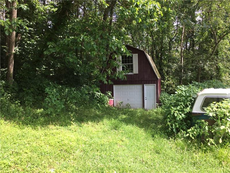 102 Highland Road Rochester, PA 15074 - Photo 3 of 13