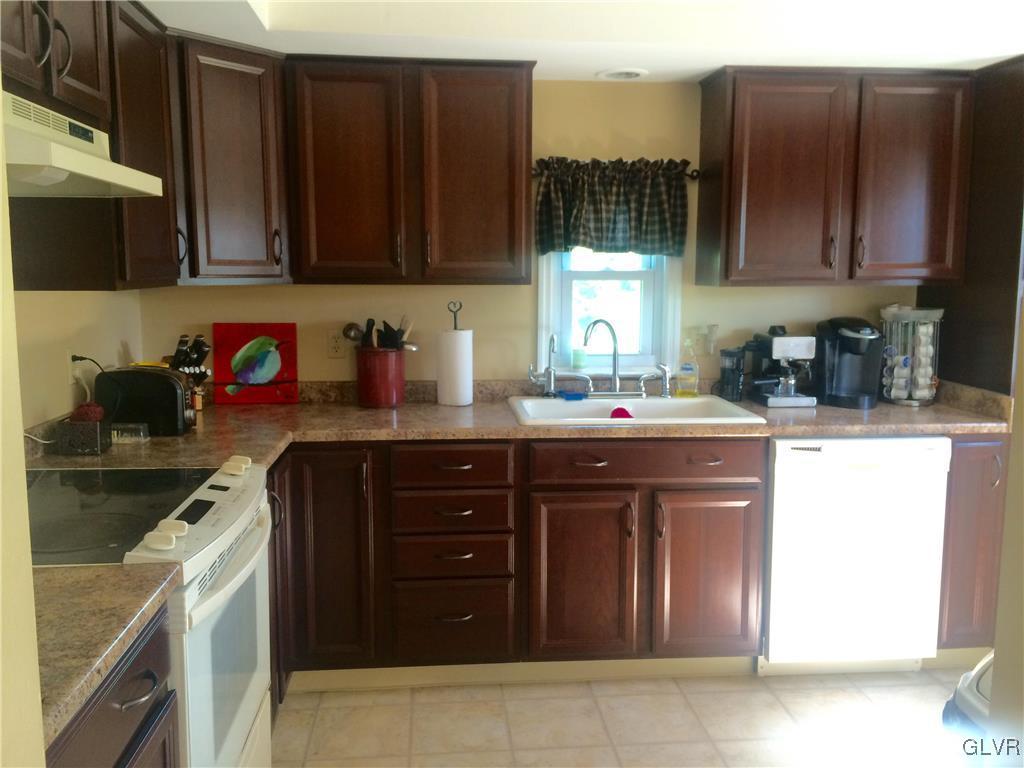 1126 Minesite Road Allentown, PA 18103 - Photo 7 of 16 Gallery Image 7