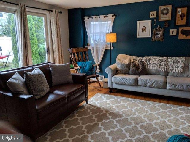 2812 Sebring Road Philadelphia, PA 19152 - Photo 4 of 12 Gallery Image 4