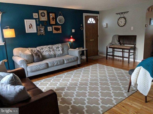 2812 Sebring Road Philadelphia, PA 19152 - Photo 5 of 12 Gallery Image 5