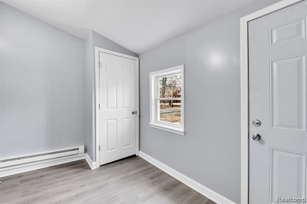 11303 Roxbury Street Detroit, MI 48224 - Photo 17 of 25 Gallery Image 17