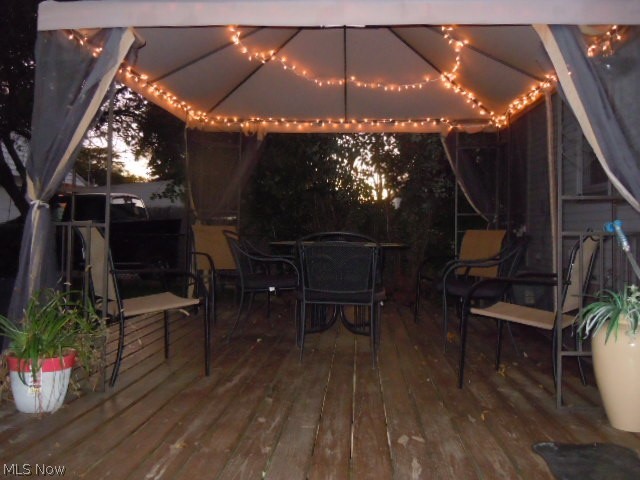 2811 Hearthstone Road Cleveland, OH 44134 - Photo 16 of 20 Gallery Image 16