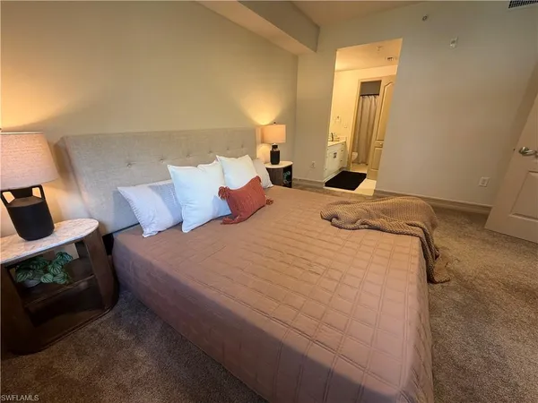 $2,100 | 7839 Regal Heron Circle, Unit 202, Naples, FL 34104
