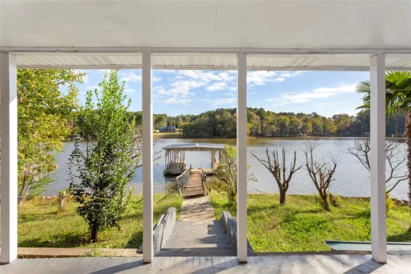 $286,900 | 106 Holt Drive, Iva, SC 29655