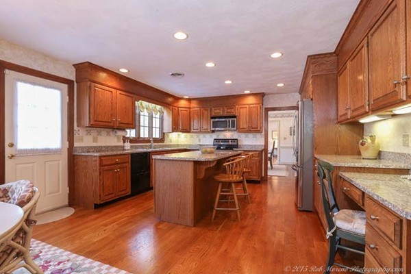 10 Haskell Road Andover, MA 01810 - Photo 7 of 30 Gallery Image 7