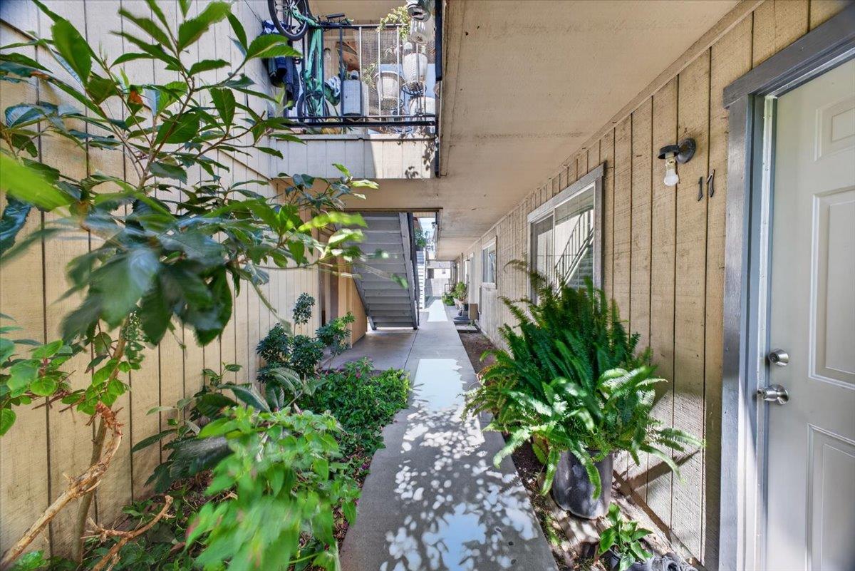 608 North Sanborn Road Salinas, CA 93905 - Photo 12 of 12 Gallery Image 12