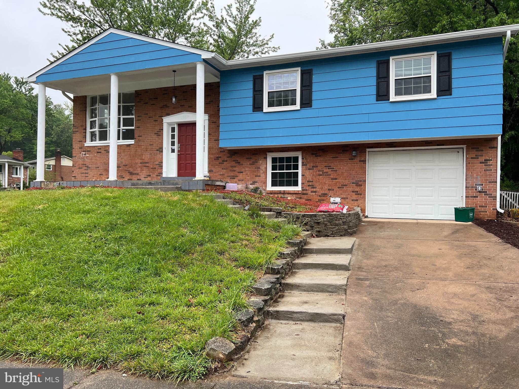 13610 Kingsman Road Woodbridge, VA 22193 - Photo 1 of 21 Gallery Image 1