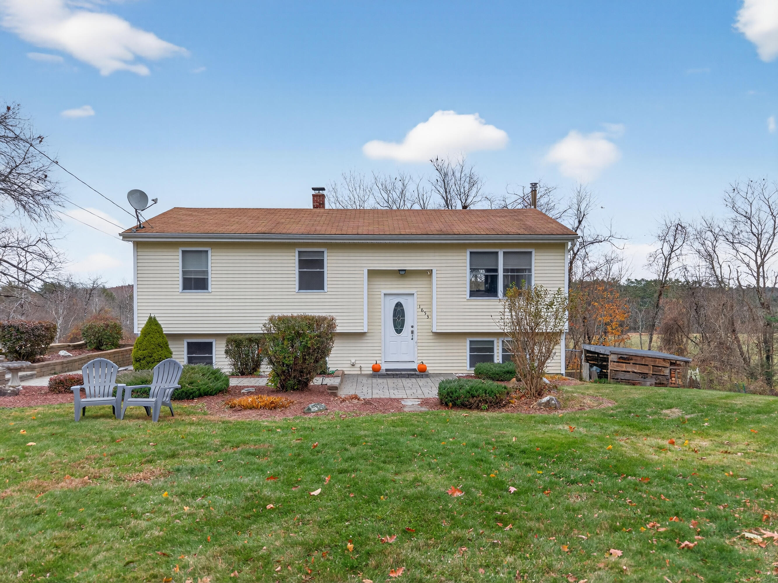 1653 Augusta Road Bowdoin, ME 04287 - Photo 2 of 63 1653 Augusta Rd_110