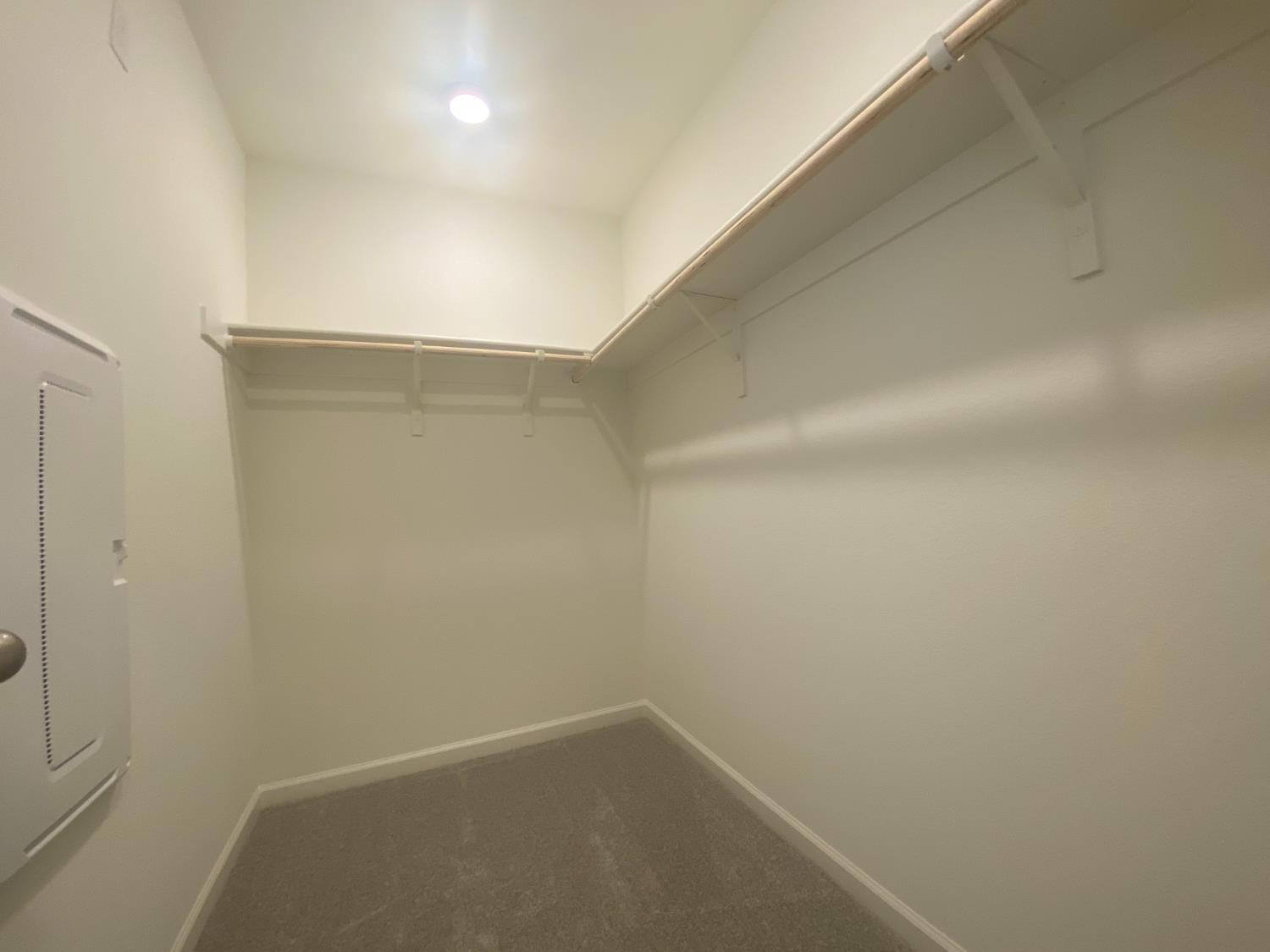564 Spalding Way Lathrop, CA 95330 - Photo 20 of 28 Gallery Image 20