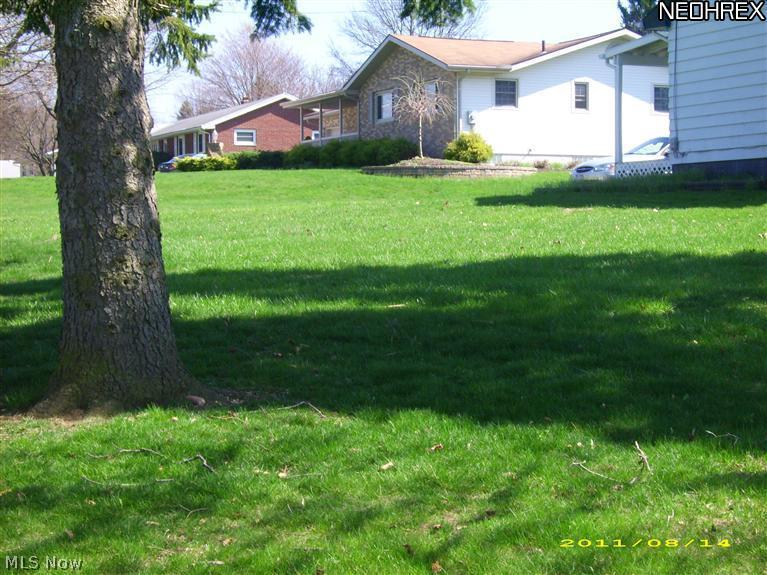 2473 Fairview Road Uniontown, OH 44685 - Photo 5 of 23