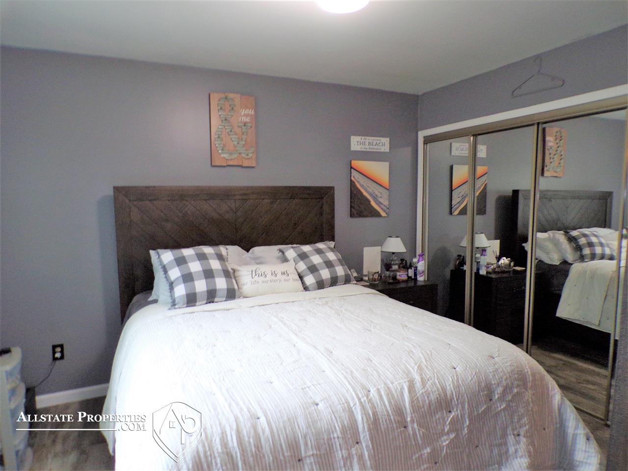 1175 Reid Road Flint, MI 48507 - Photo 18 of 37 50057195-17.JPG