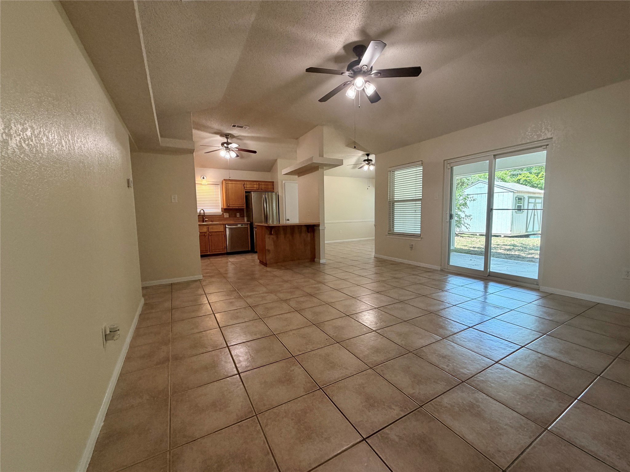 505 Robertstown Road Copperas Cove, TX 76522 - Photo 2 of 24