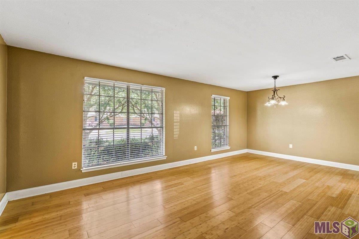 12634 Lockhaven Avenue Baton Rouge, LA 70815 - Photo 4 of 22 12634 LOCKHAVEN AVE