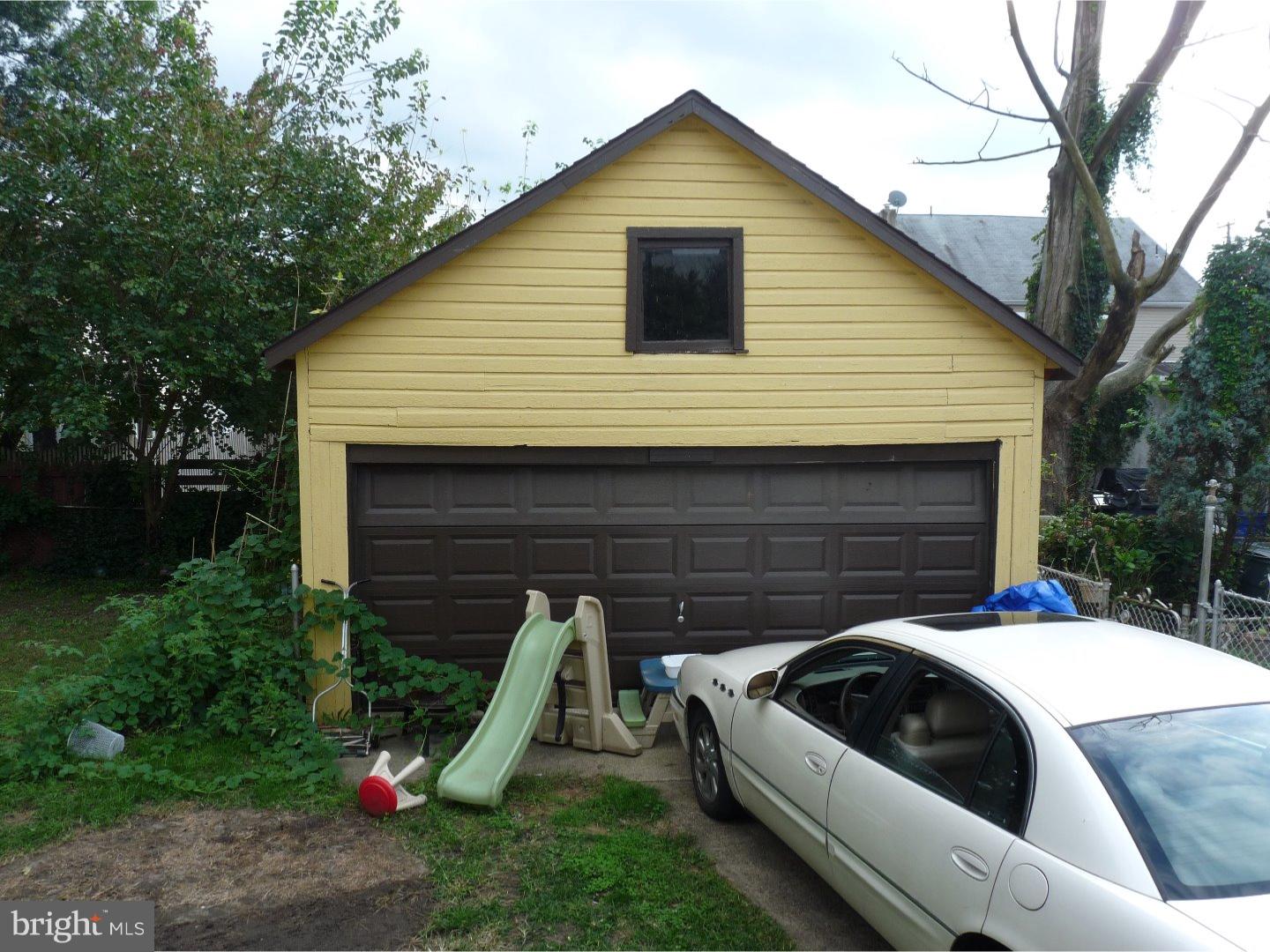 406 Ridgeway Street Gloucester City, NJ 08030 - Photo 3 of 17
