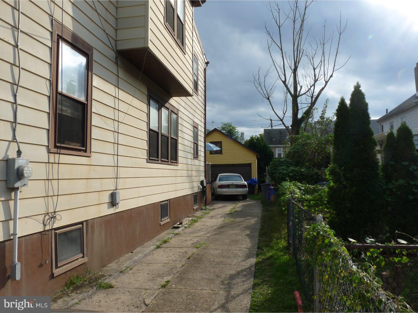 406 Ridgeway Street Gloucester City, NJ 08030 - Photo 4 of 17