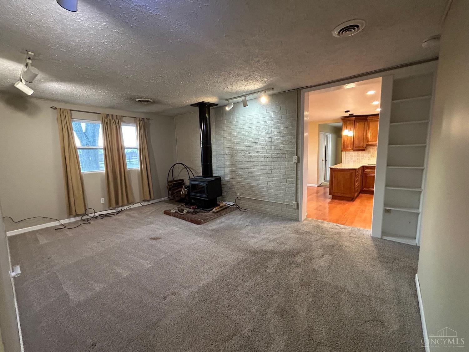 1894 Bell Road Hamilton, OH 45013 - Photo 11 of 30 Gallery Image 11