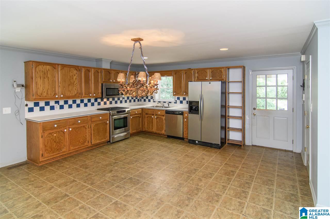 3017 North Woodridge Road Birmingham, AL 35223 - Photo 11 of 41