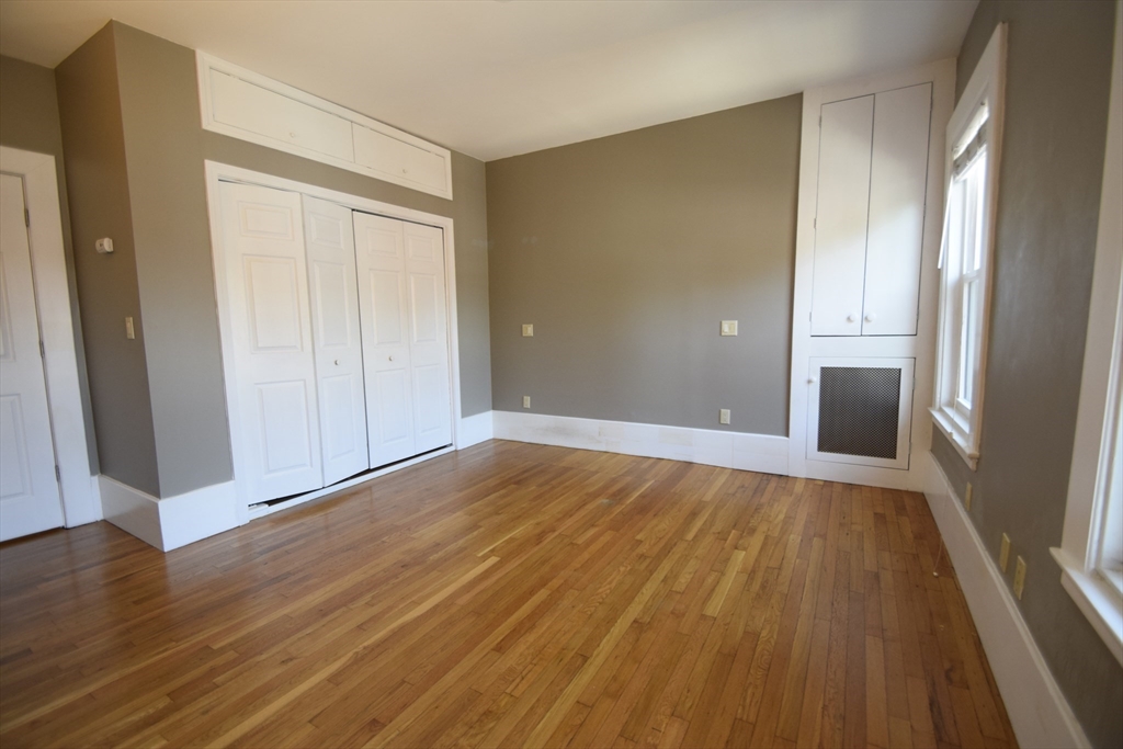 1402 Beacon Street, Unit 3 Brookline, MA 02446 - Photo 8 of 13