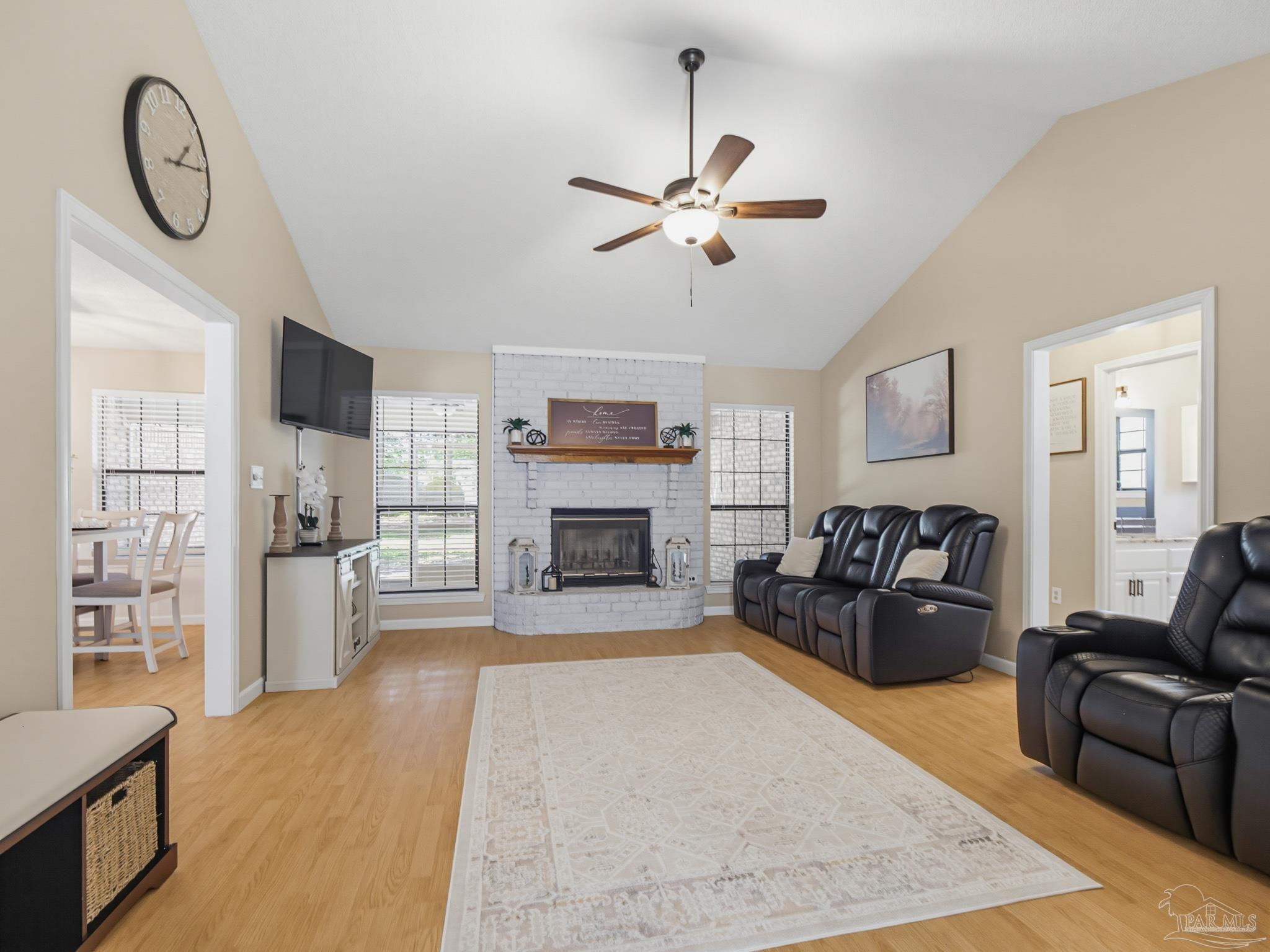 5729 Verna Way Milton, FL 32570 - Photo 10 of 41