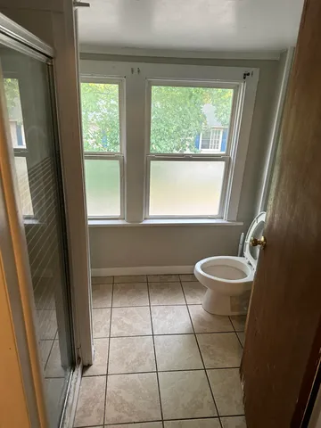 $2,000 | 3427 West Michigan Avenue, Kalamazoo, MI 49006