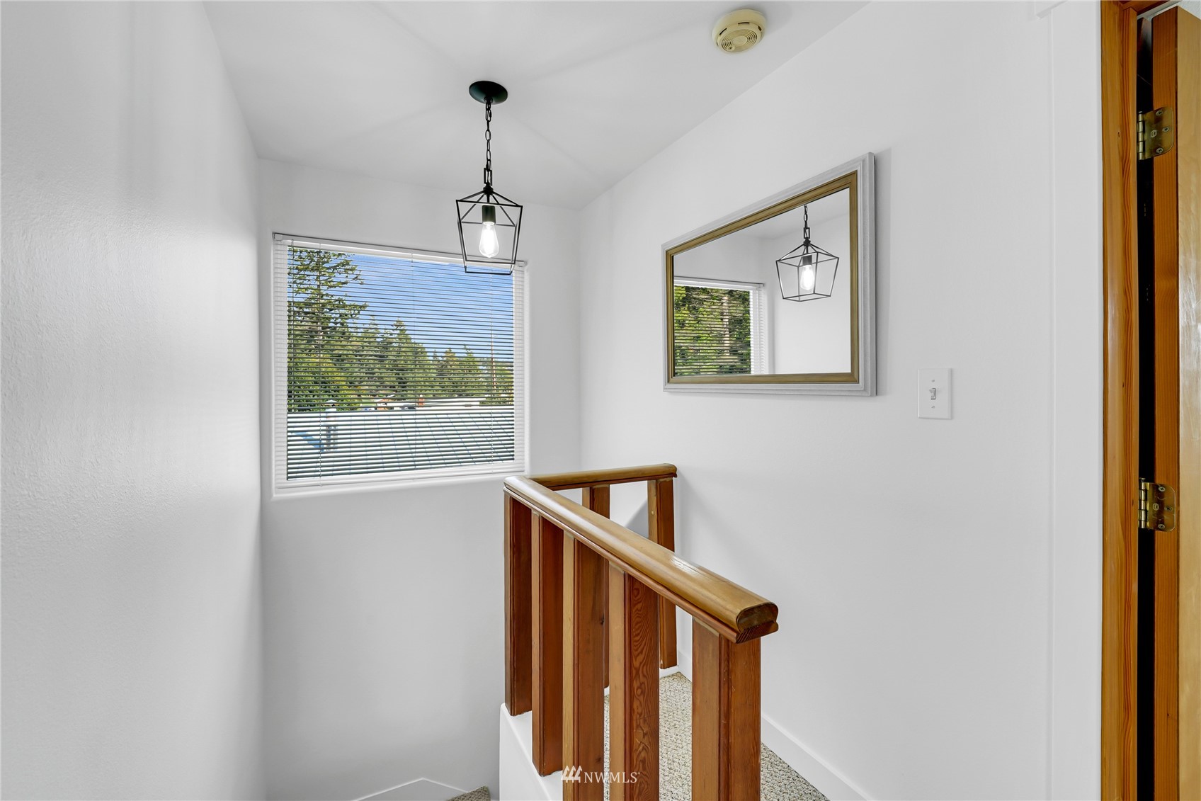 2815 Shannon Point Road Anacortes, WA 98221 - Photo 14 of 40 Gallery Image 14