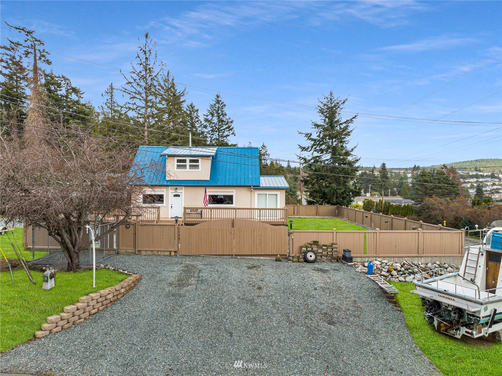 2815 Shannon Point Road Anacortes, WA 98221 - Photo 34 of 40 Gallery Image 34
