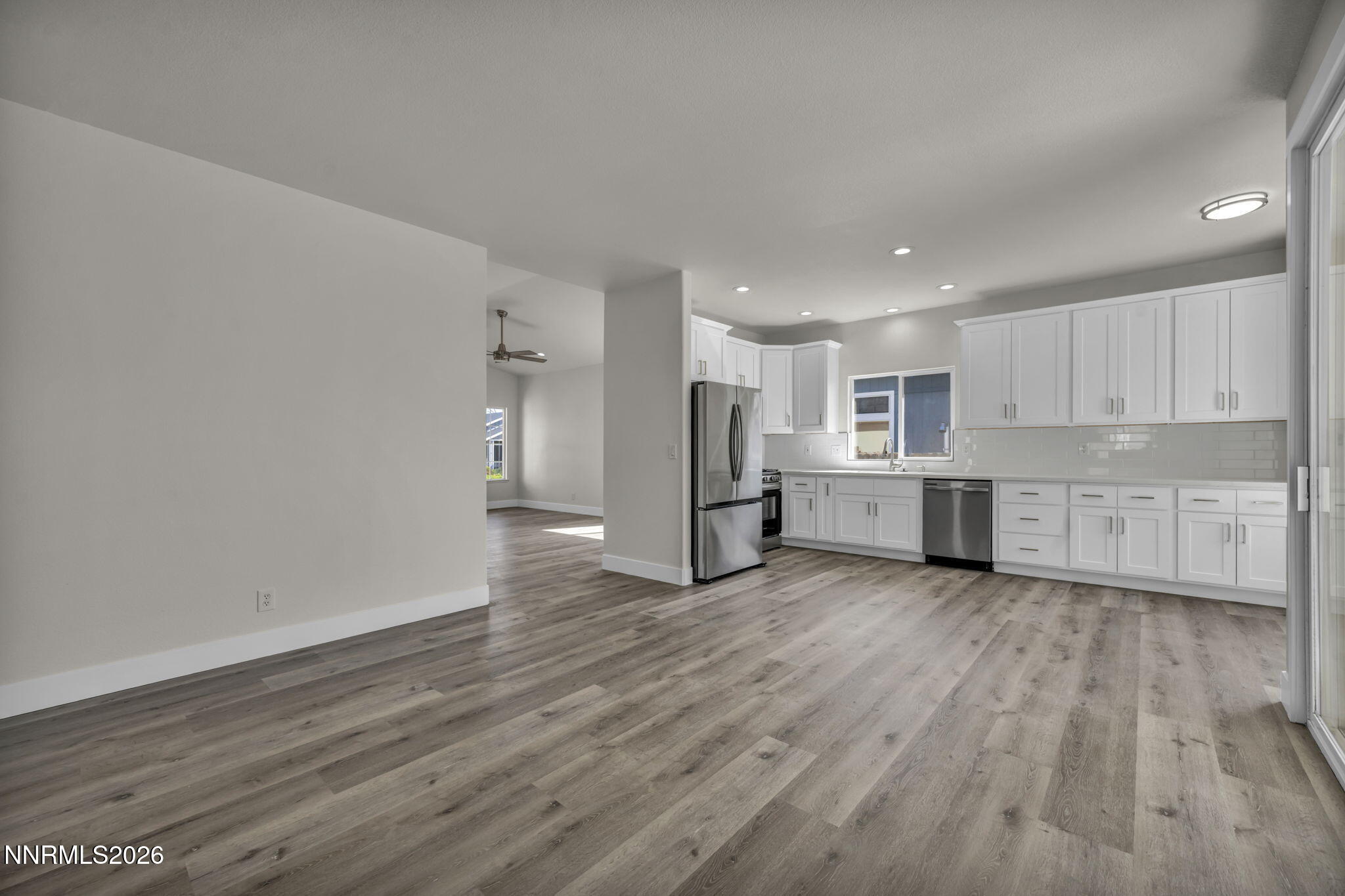 770 West Golden Valley Road Reno, NV 89506 - Photo 13 of 38 25-web-or-mls-770-w-golden-valley-rd