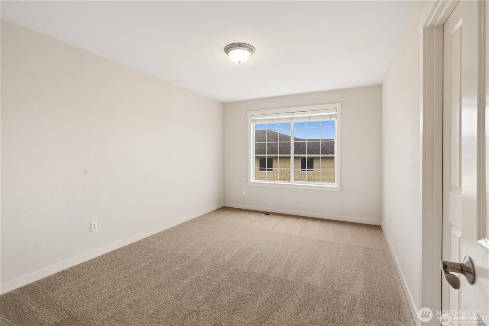 21927 44th Drive Southeast Bothell, WA 98021 - Photo 31 of 38 Gallery Image 31