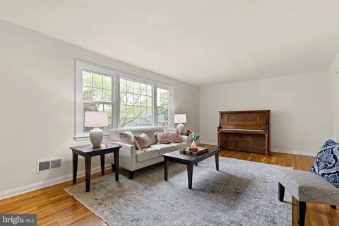 $539,000 | 2303 Magnolia Drive, Wilmington, DE 19810