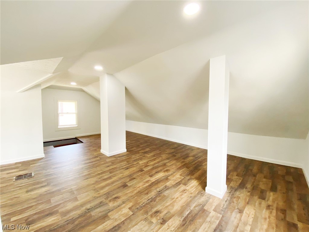 4747 Burleigh Road Cleveland, OH 44125 - Photo 19 of 29 Gallery Image 19
