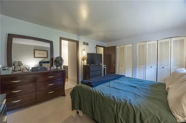 $220,000 | 305 Woodbridge Drive, Pittsburgh, PA 15237