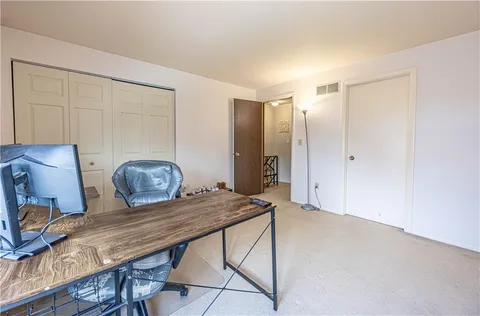 $220,000 | 305 Woodbridge Drive, Pittsburgh, PA 15237